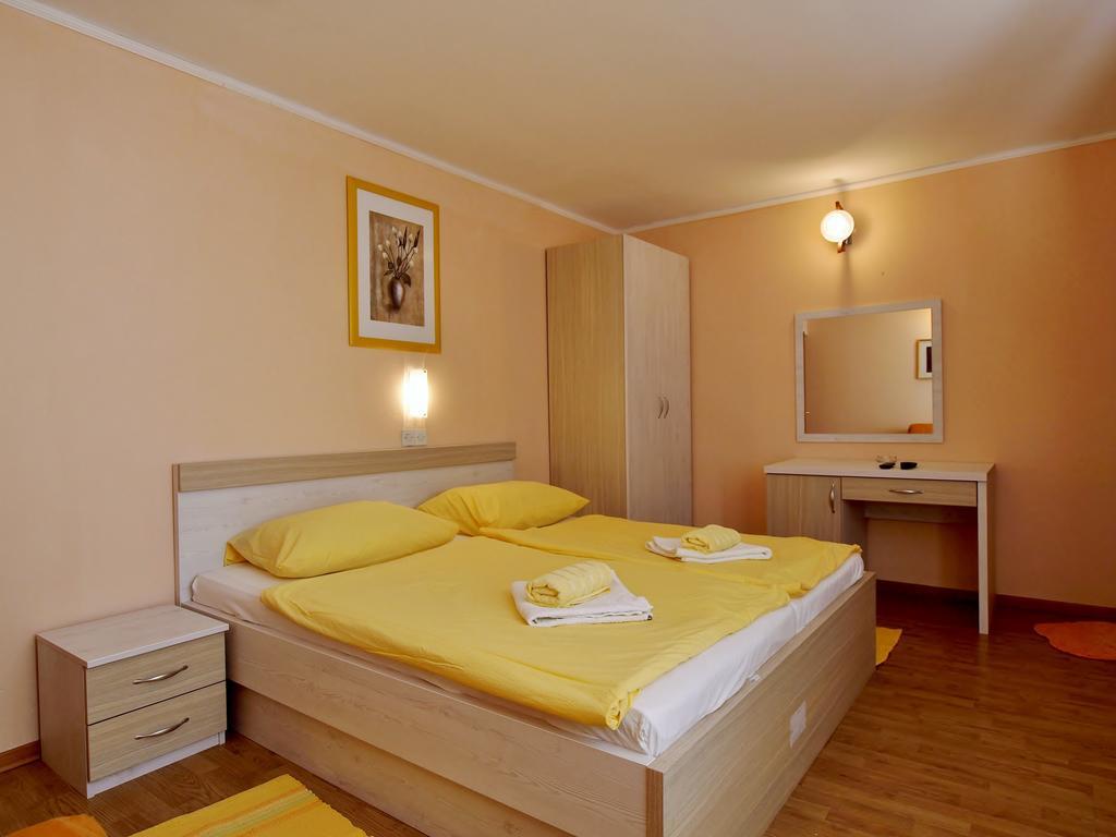 ראב Guest House Sandra מראה חיצוני תמונה