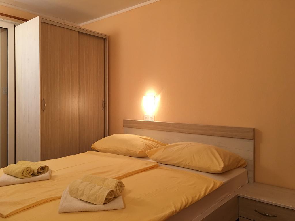 ראב Guest House Sandra מראה חיצוני תמונה