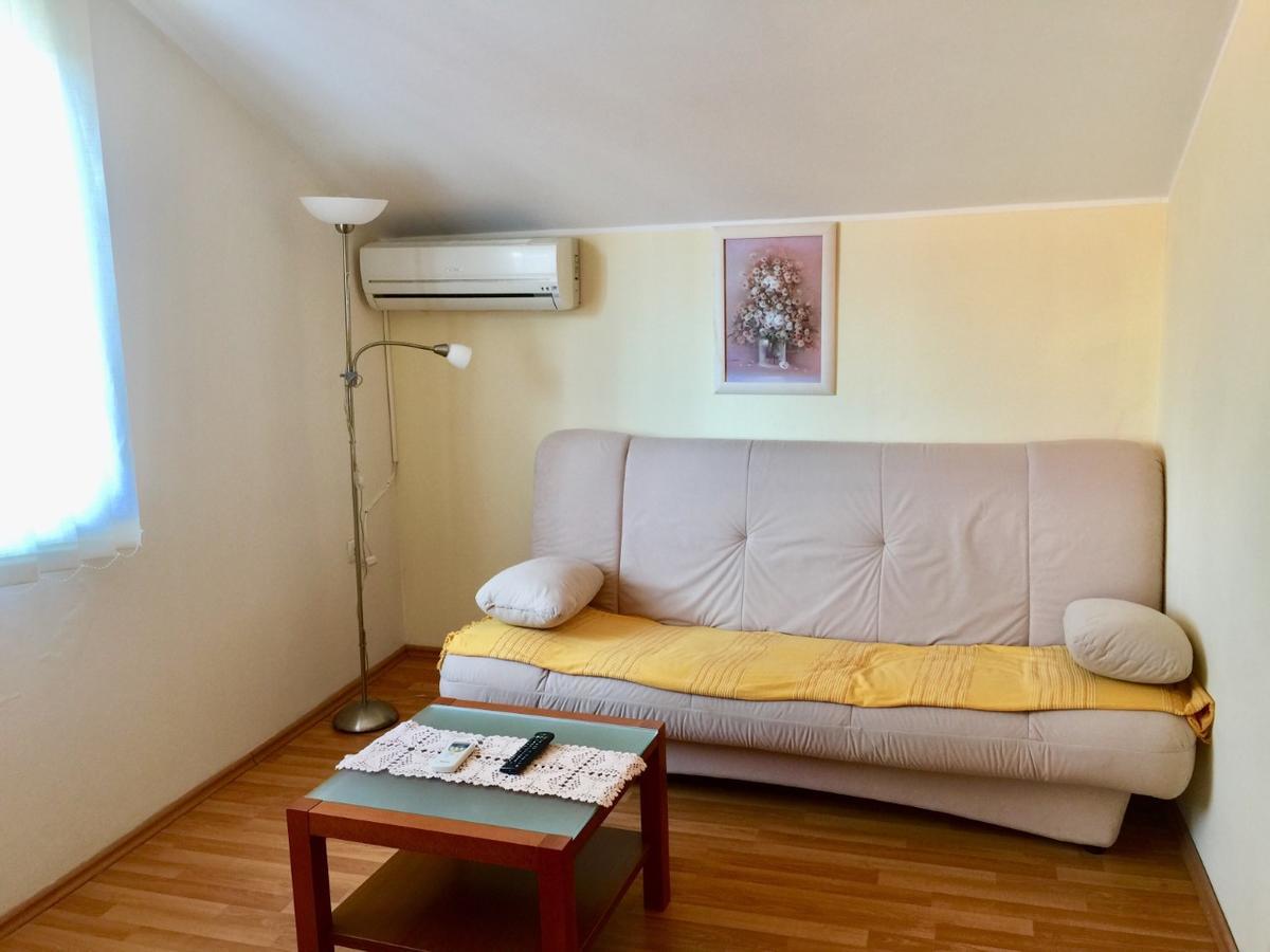 ראב Guest House Sandra מראה חיצוני תמונה
