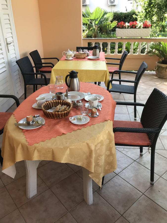 ראב Guest House Sandra מראה חיצוני תמונה